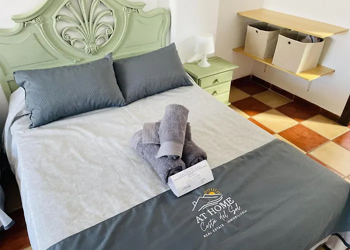 Estudio Jimena Cordoba En El Centro De Apartament *