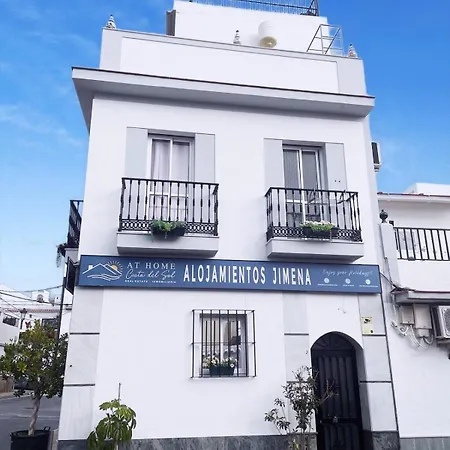Estudio Jimena Cordoba En El Centro De Nerja